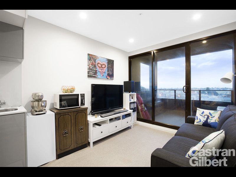 508/2A Clarence Street, Malvern East - Thumbnail 2