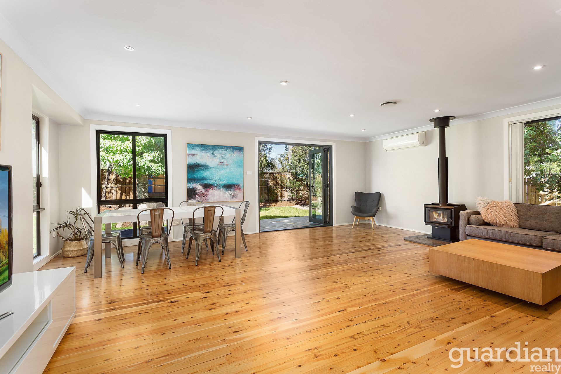 20 Benalla Avenue Kellyville NSW, Kellyville - Thumbnail 4