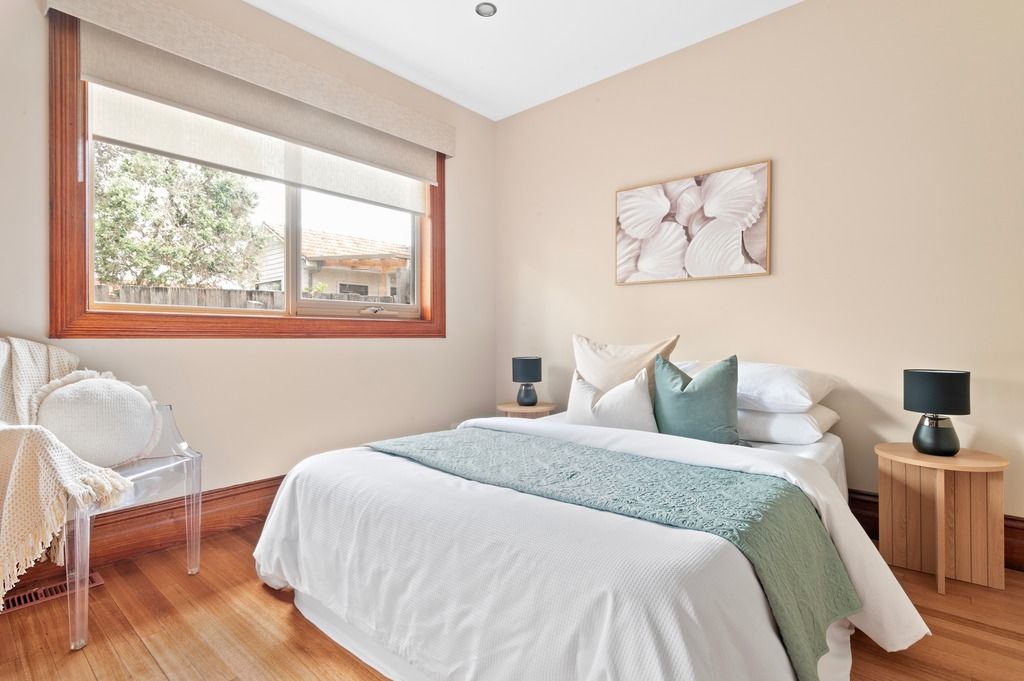 Stunning 3-Bedroom Unit in Vibrant Coburg North