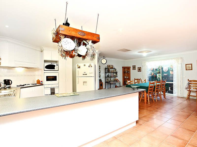3 Oxford Court, Sydenham - Thumbnail 4