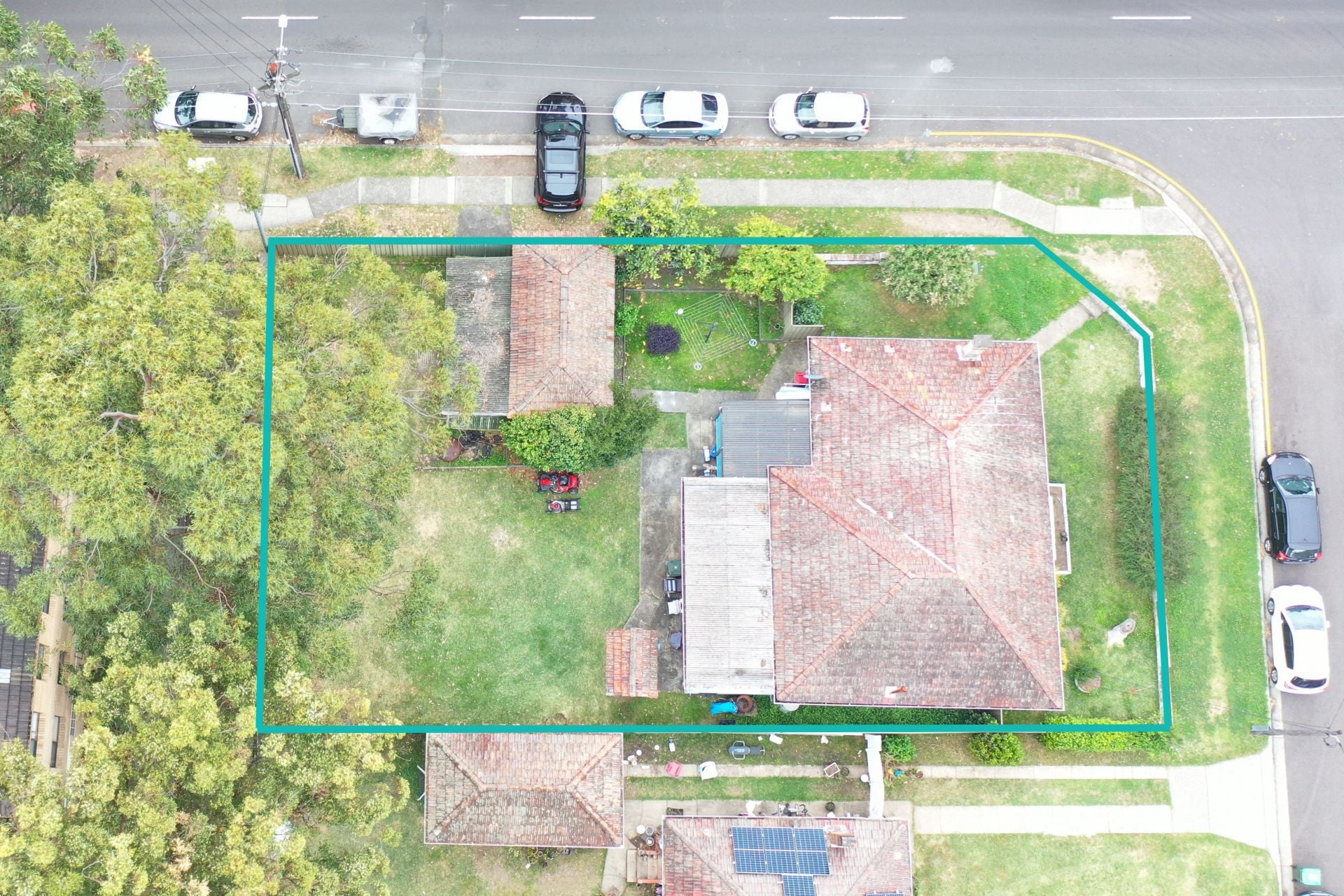1 Taylor Close, Miranda NSW, Miranda - Thumbnail 4