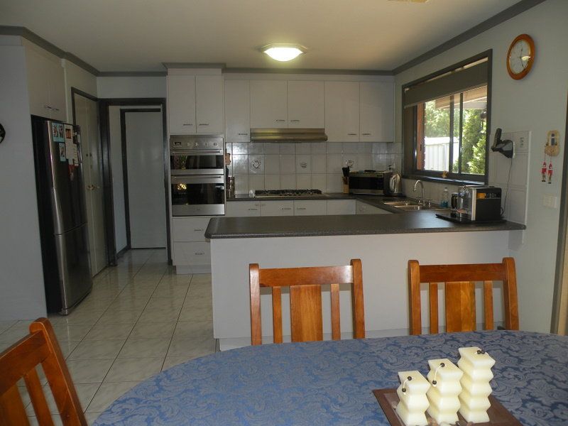 83 Grand Parade EPPING, Epping - Thumbnail 5