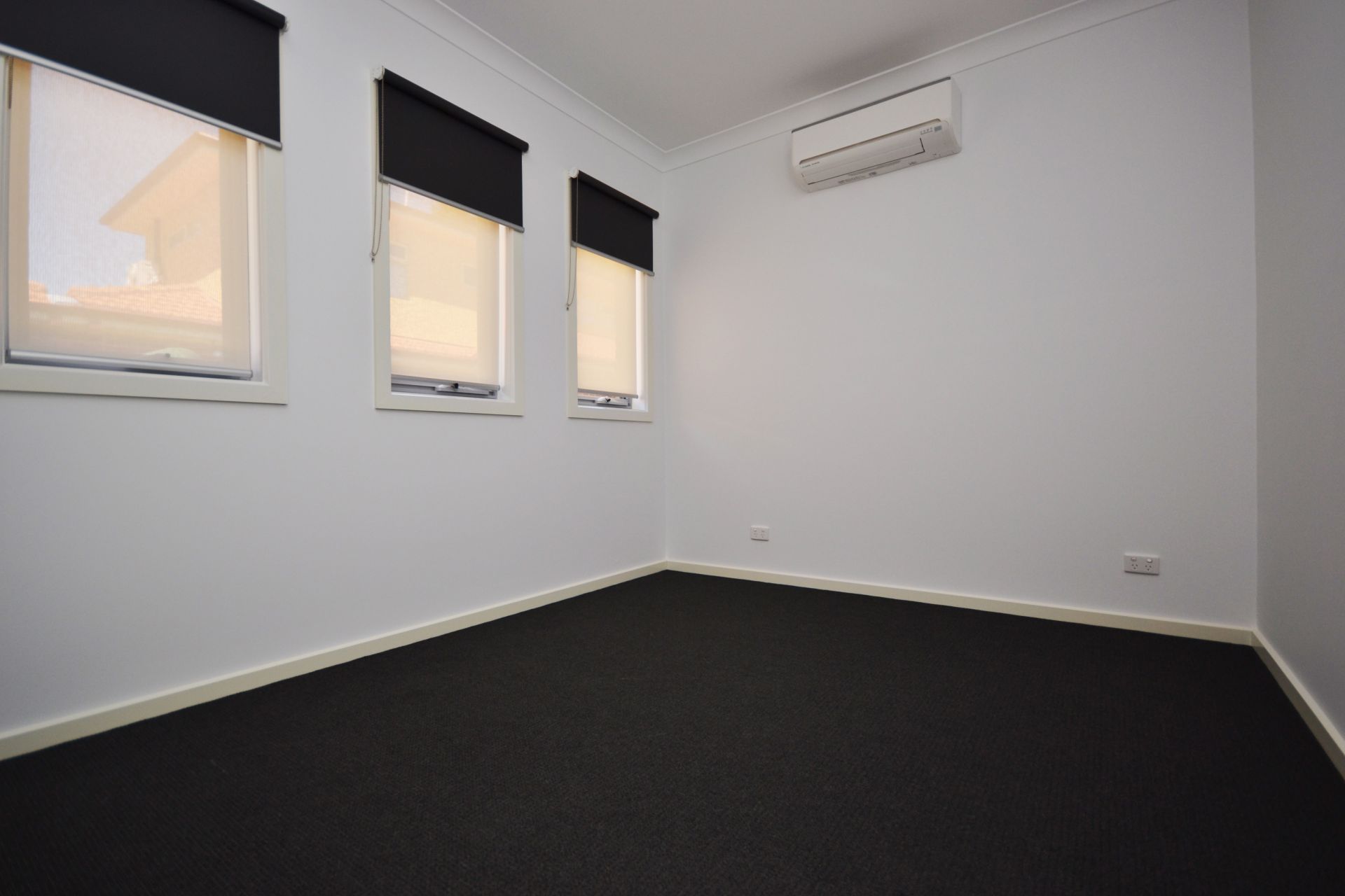 ELEGANCE IN RESERVOIR