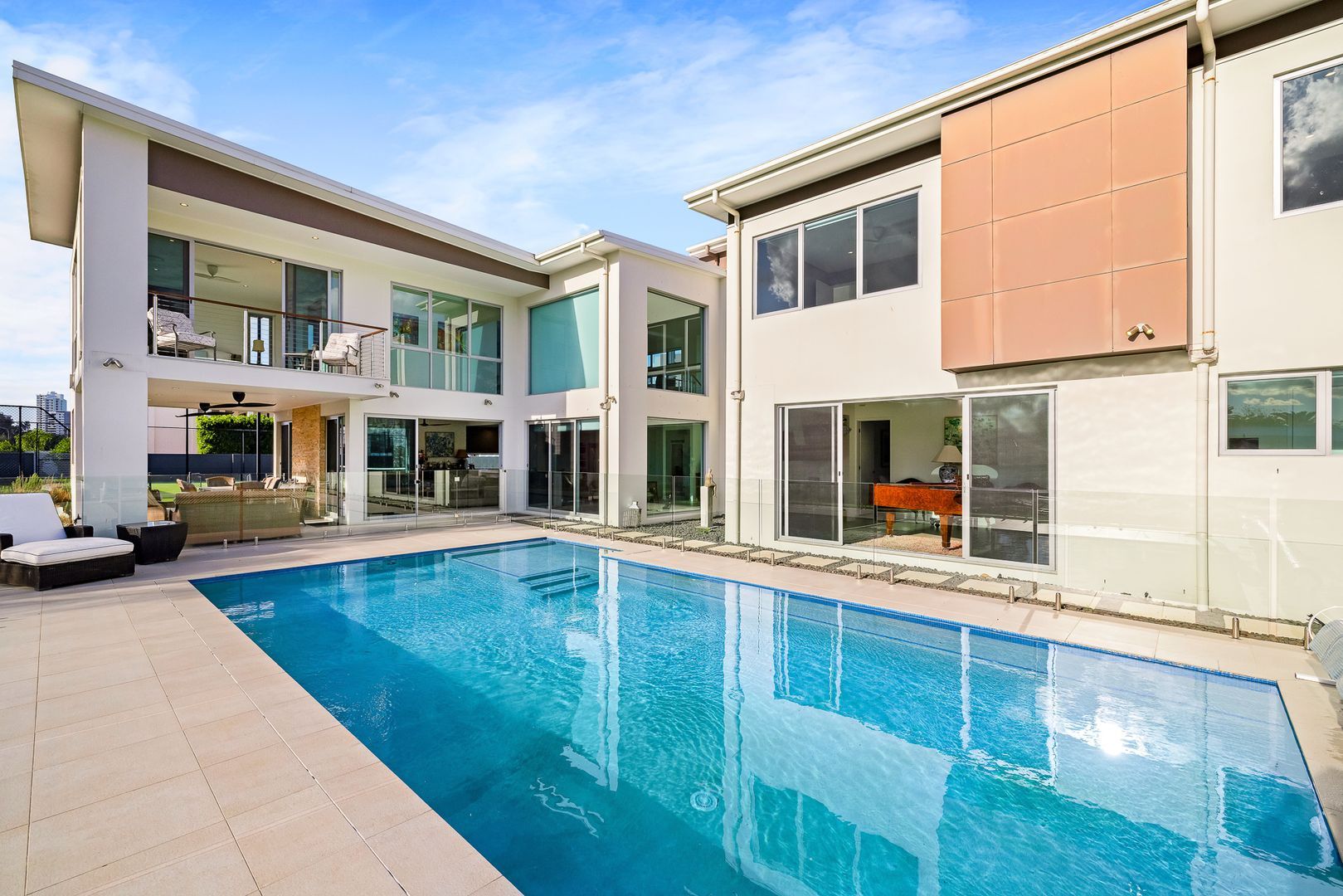 Real Estate For Sale 68 Commodore Drive Paradise Waters , QLD