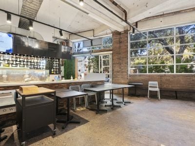 Shop 7/21 Fountain Street, Alexandria