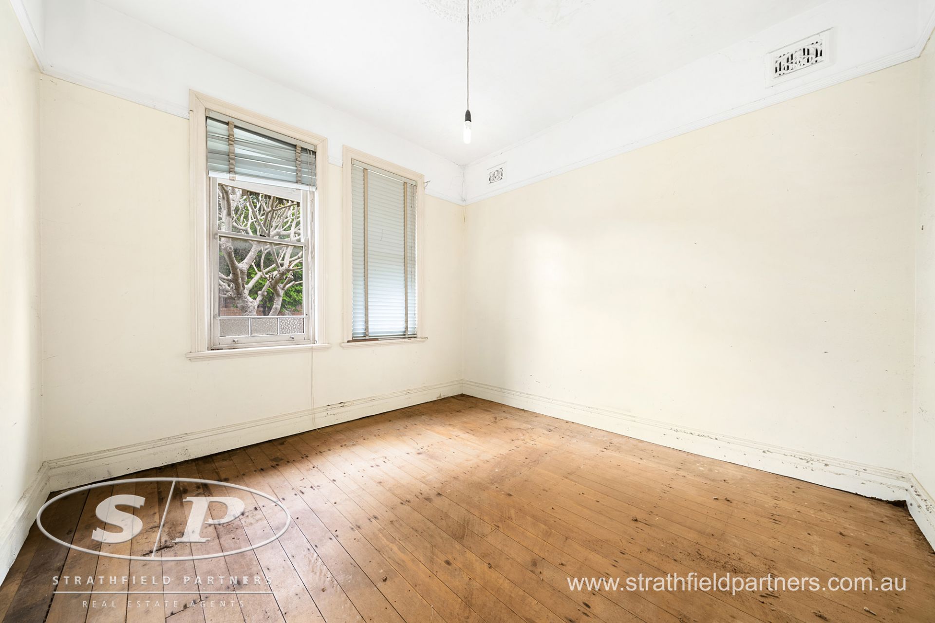 21 Angelo Street, Burwood, Burwood - Thumbnail 8