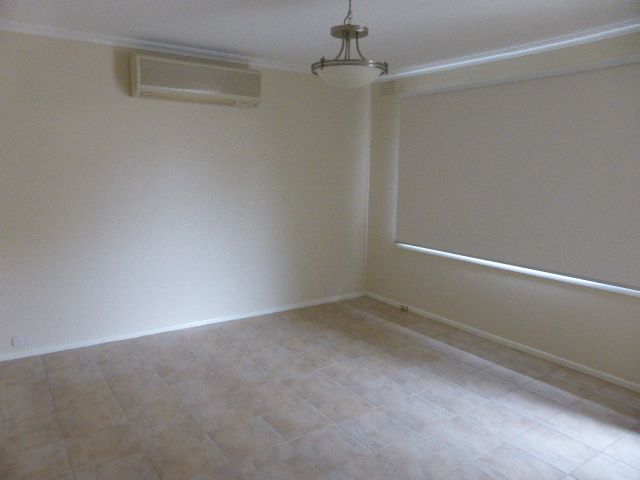 Spacious Unit In Great Location