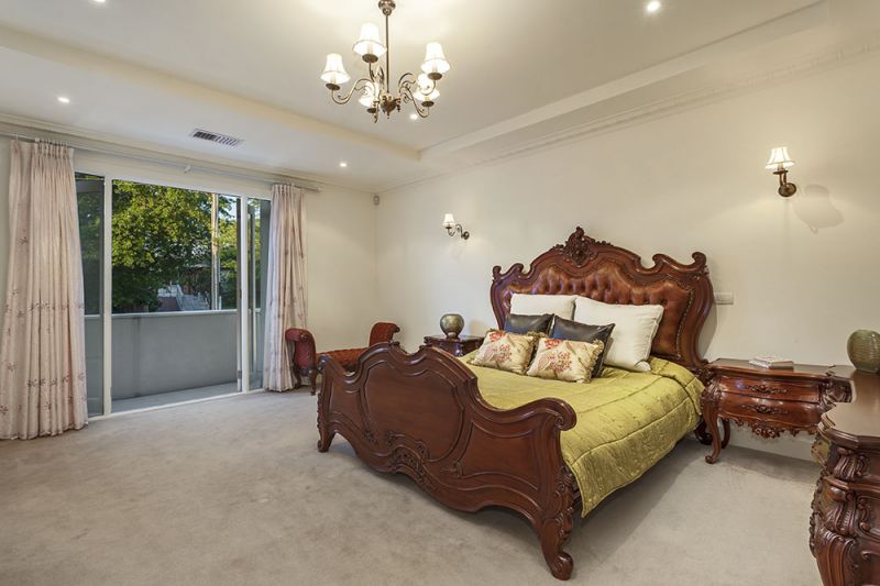 8 Yarrbat Avenue, Balwyn - Thumbnail 8