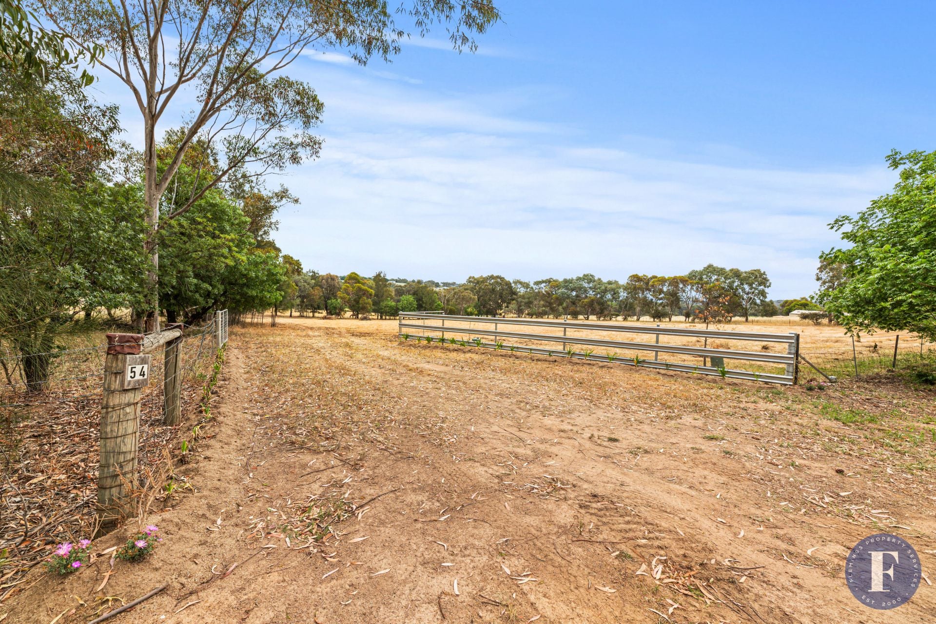 54 Kellys Road, Young NSW, Young - Thumbnail 2