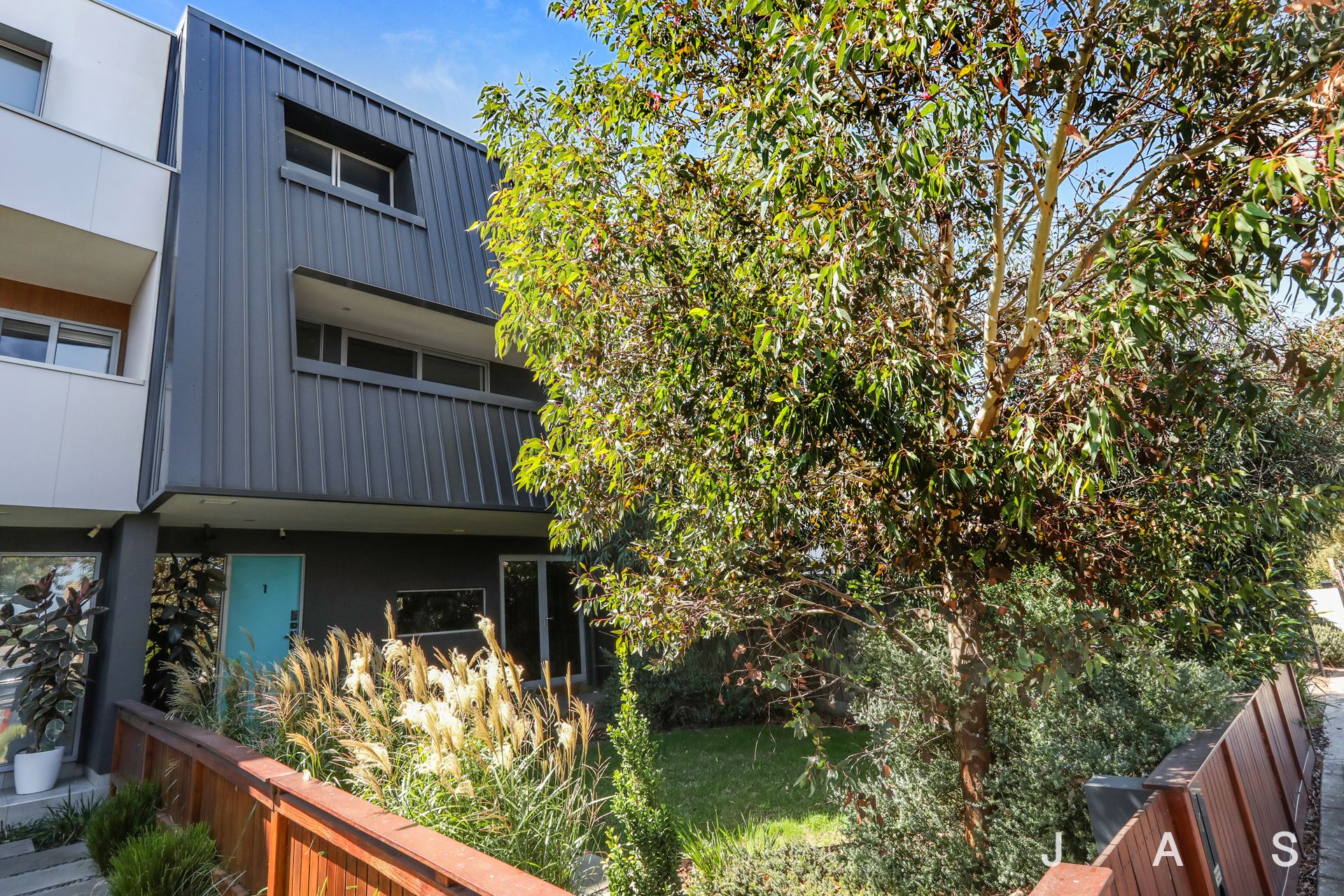 1/744 Barkly Street West Footscray VIC, West Footscray - Thumbnail 2