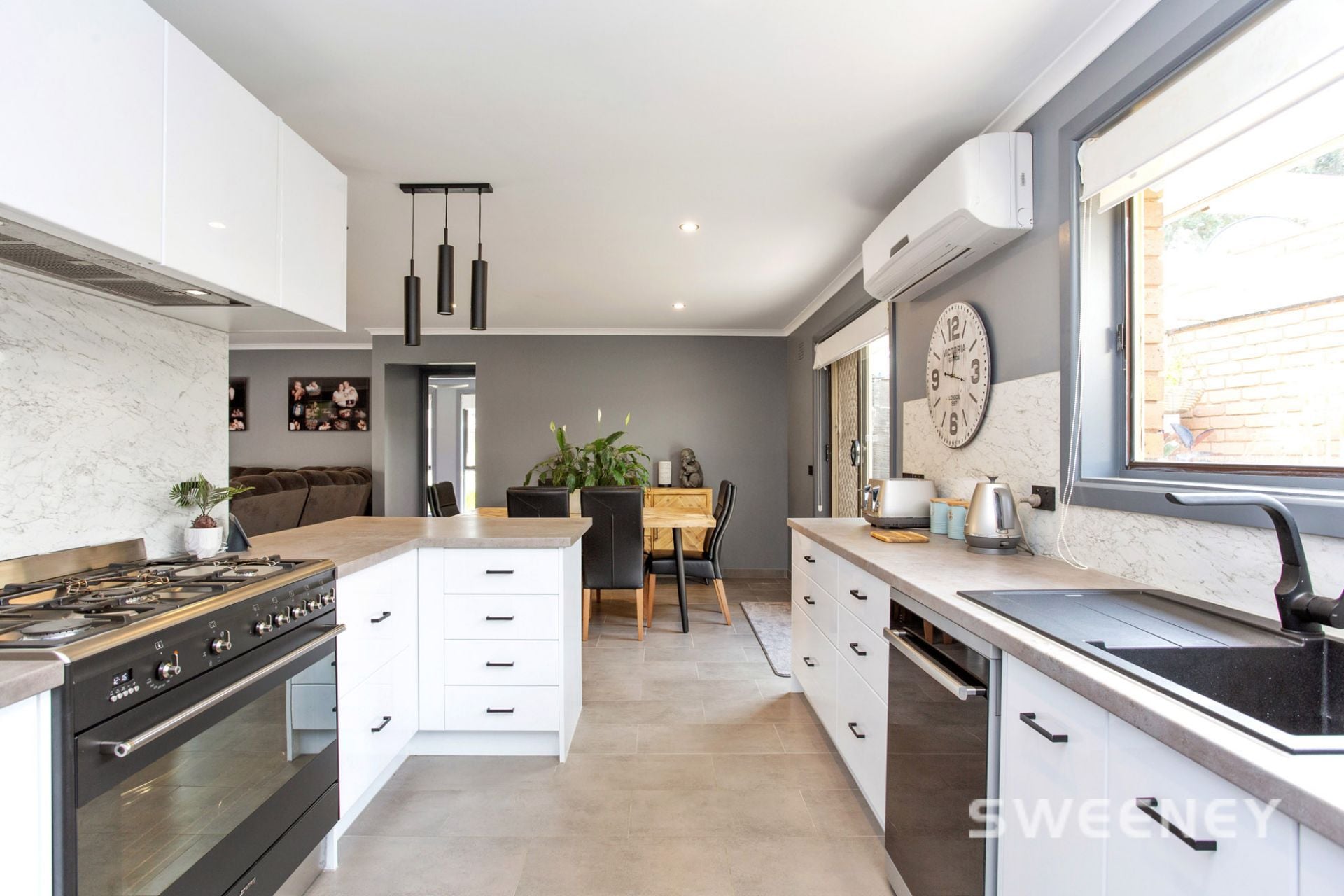 22 Everingham Road, Altona Meadows - Thumbnail 3