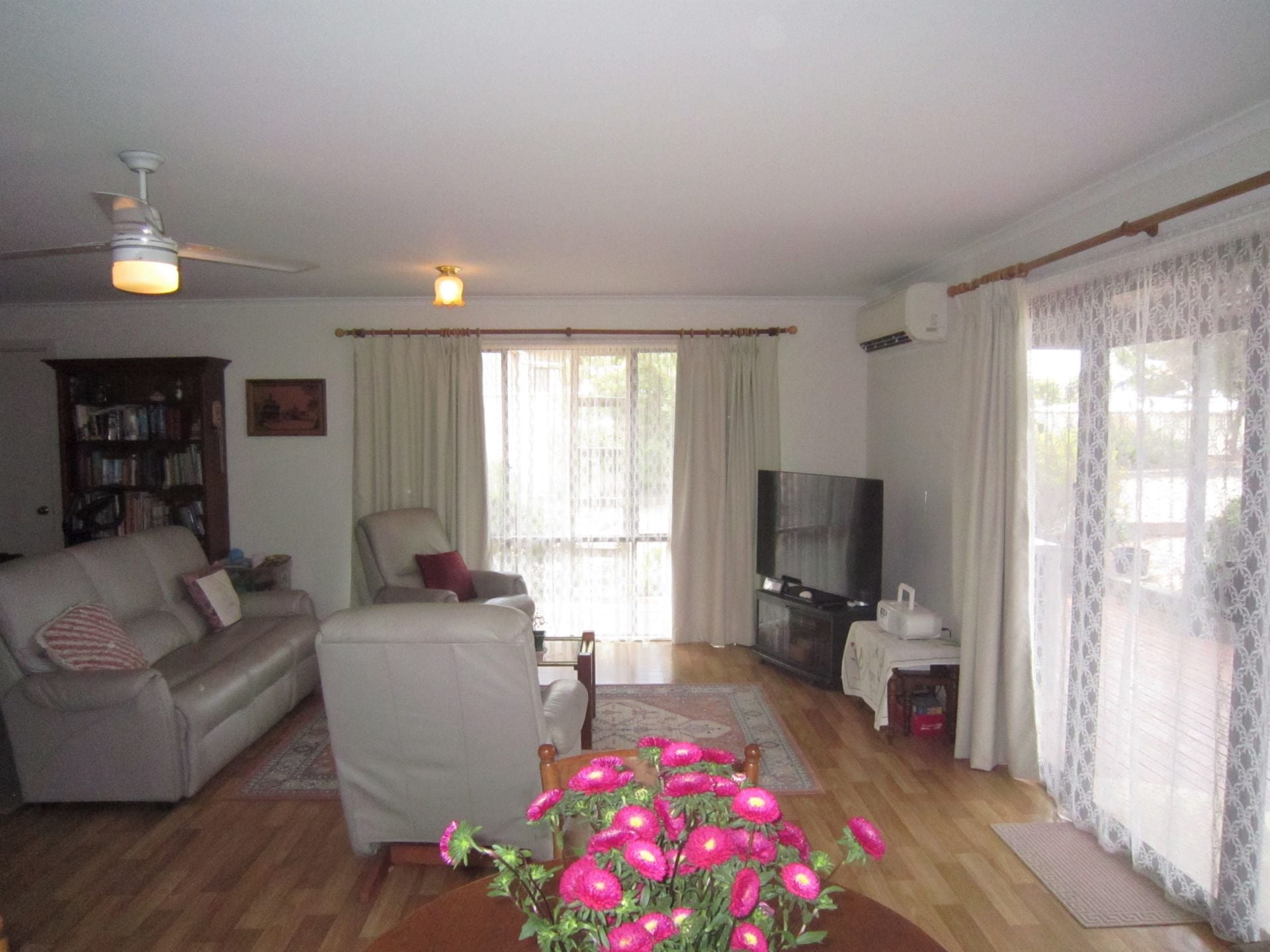 1 Grace Harwar Drive Port Broughton SA, Port Broughton - Thumbnail 3