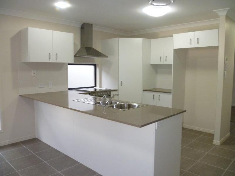 34 Forest Grove Crescent SIPPY DOWNS QLD, Sippy Downs - Thumbnail 4