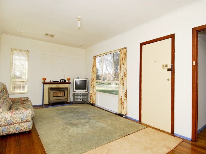 6 Williams Road, Laverton - Thumbnail 4