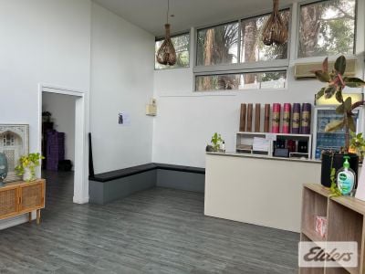 RARE OFFICE/CONSULTING ON LANDMARK CORNER SITE!