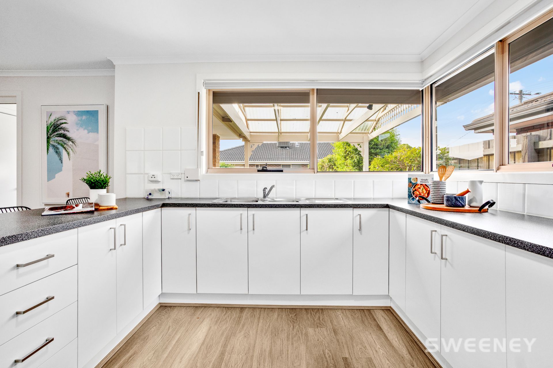 15 Balaclava Avenue, Altona Meadows - Thumbnail 4