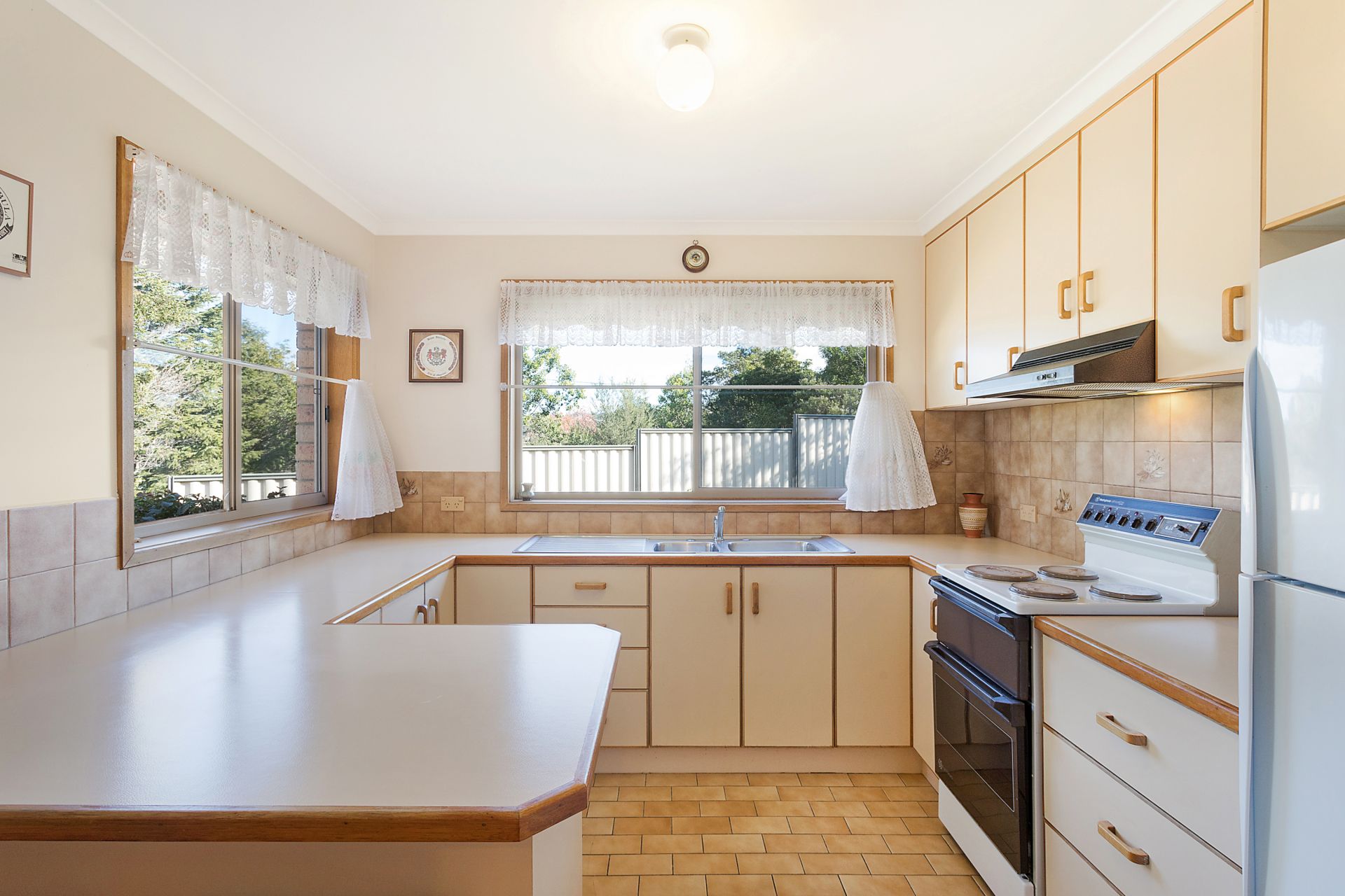 3/8 IVES STREET, Pambula