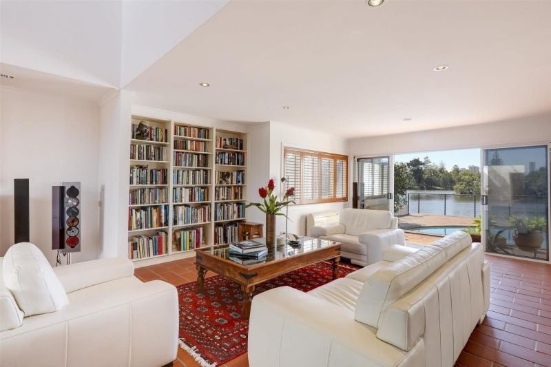 Real Estate For Sale Surfers Paradise , QLD