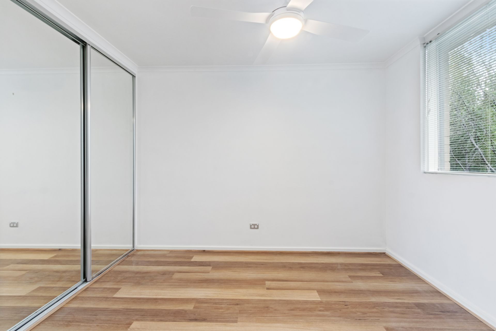 Secure Modern Apartment moments from Pender's Park