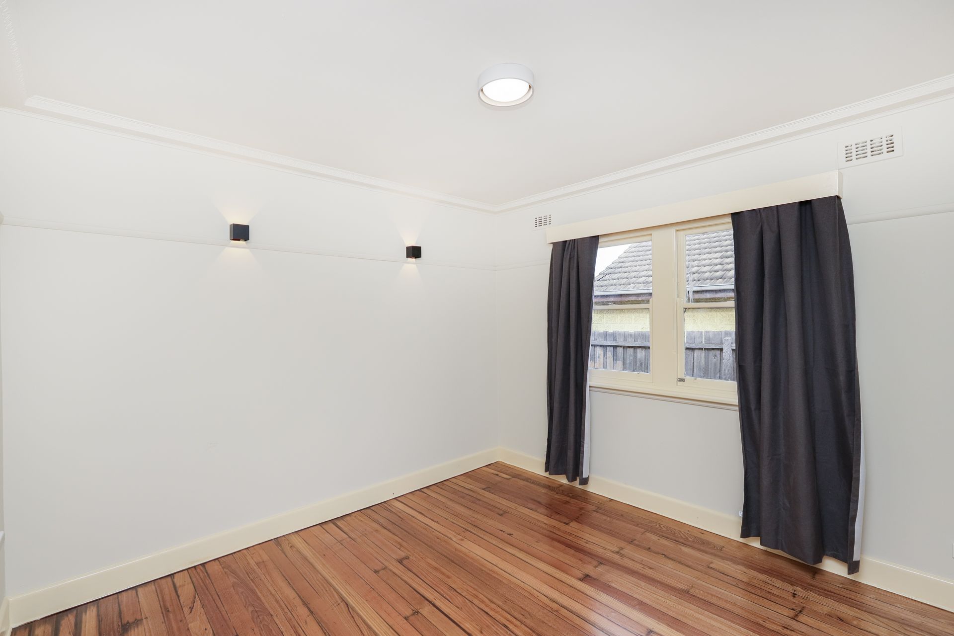 30 Leonard Street Sunshine VIC, Sunshine - Thumbnail 8