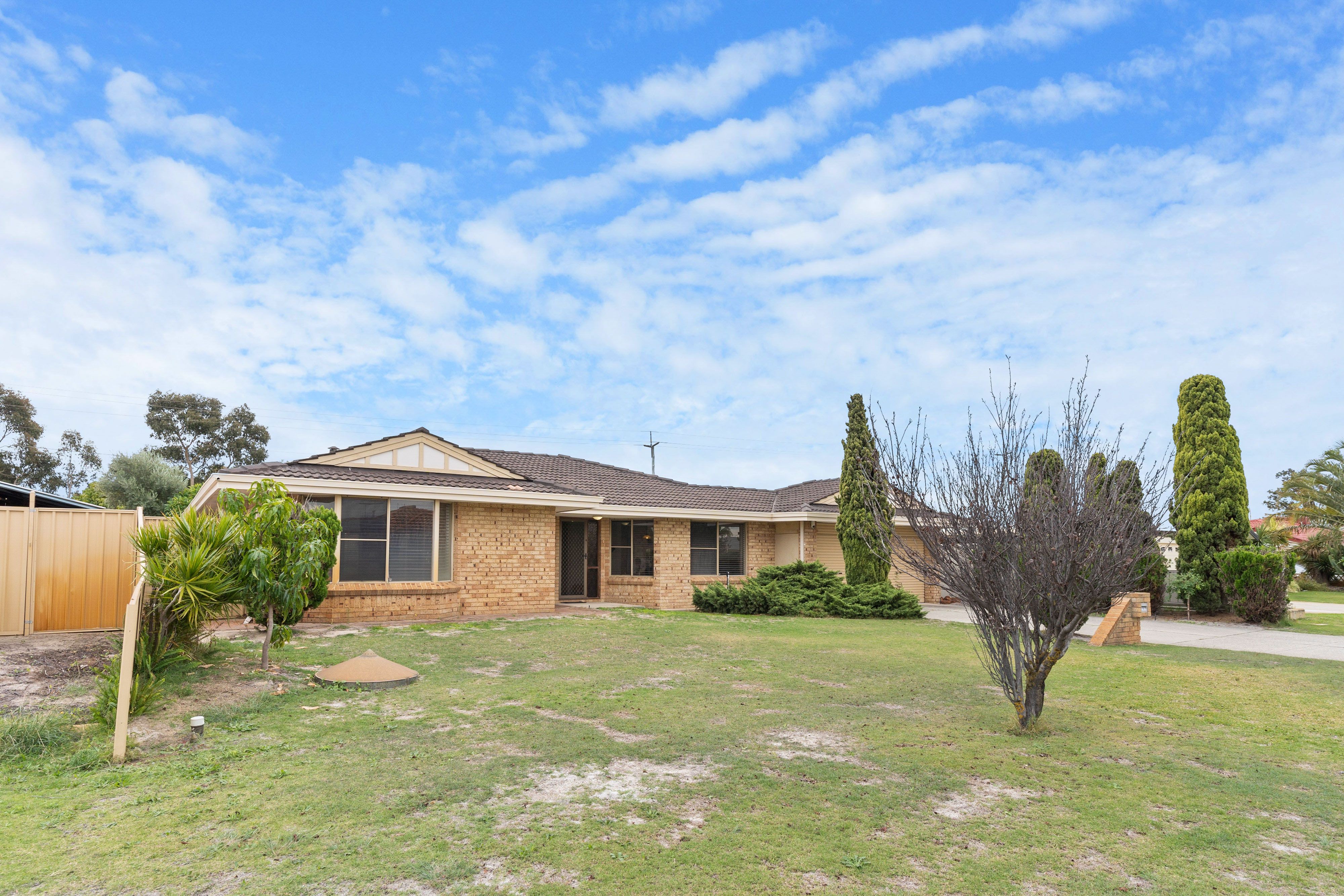 Real Estate For Sale 9 Brunswick Road Thornlie , WA