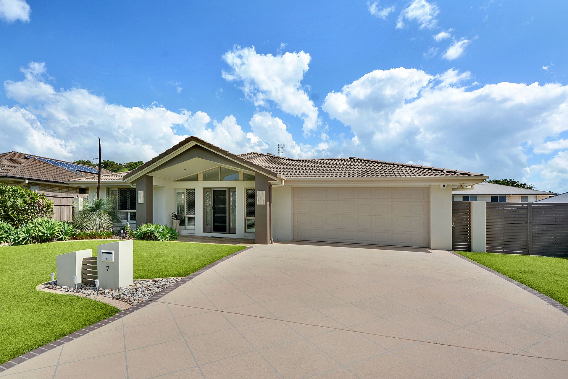 7 Birrobeen Street Little Mountain QLD, Little Mountain - Thumbnail 2