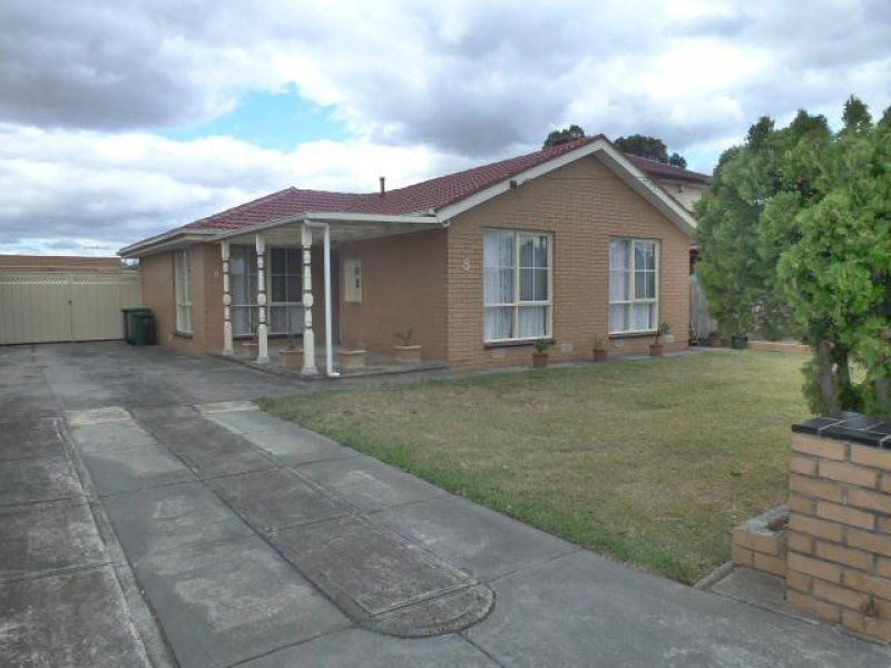 8 Cumberland Crescent, Thomastown