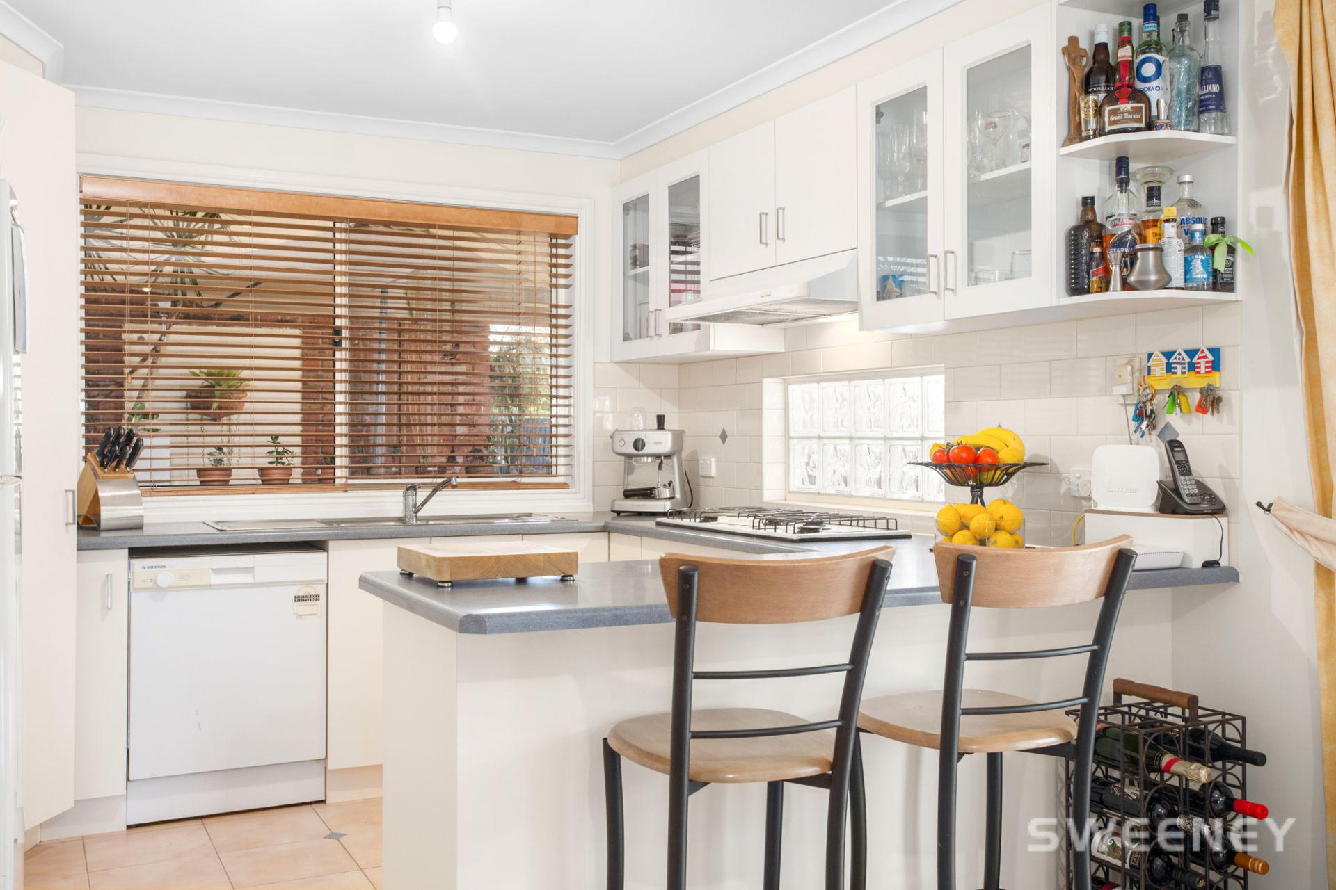 17 Knox Court, Altona Meadows - Thumbnail 5