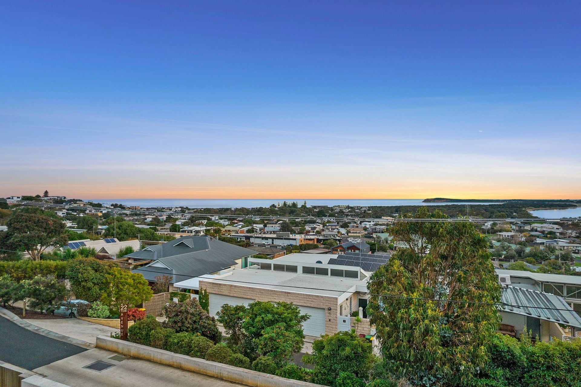 21 The Avenue Ocean Grove VIC, Ocean Grove - Thumbnail 4