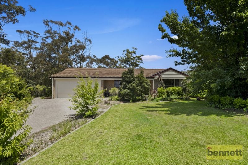 3 Pamela Crescent, Bowen Mountain - Thumbnail 2