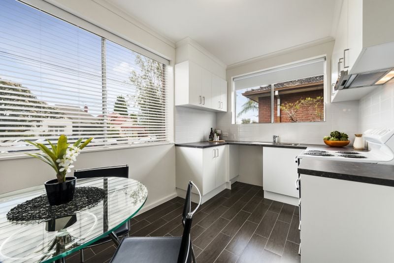 2/21 Martin Street, Thornbury