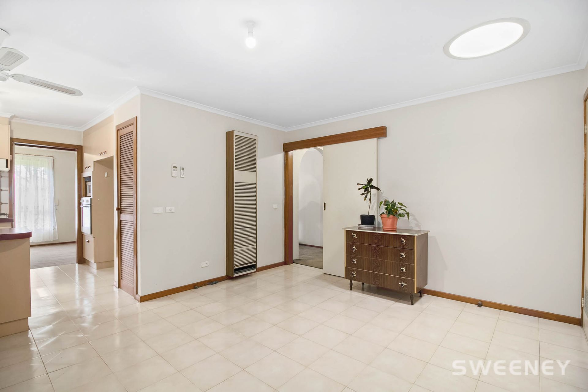 64 Fitzroy Street South, Altona Meadows - Thumbnail 4