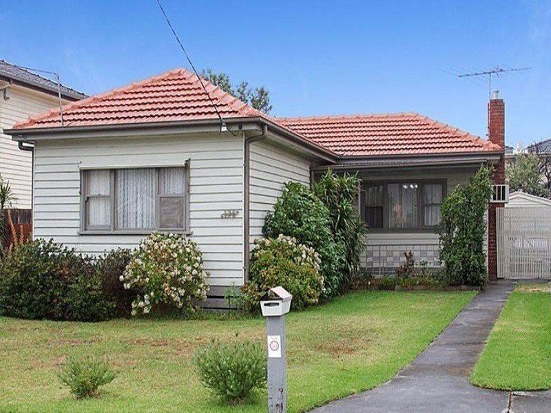 176 Leamington Street, Reservoir