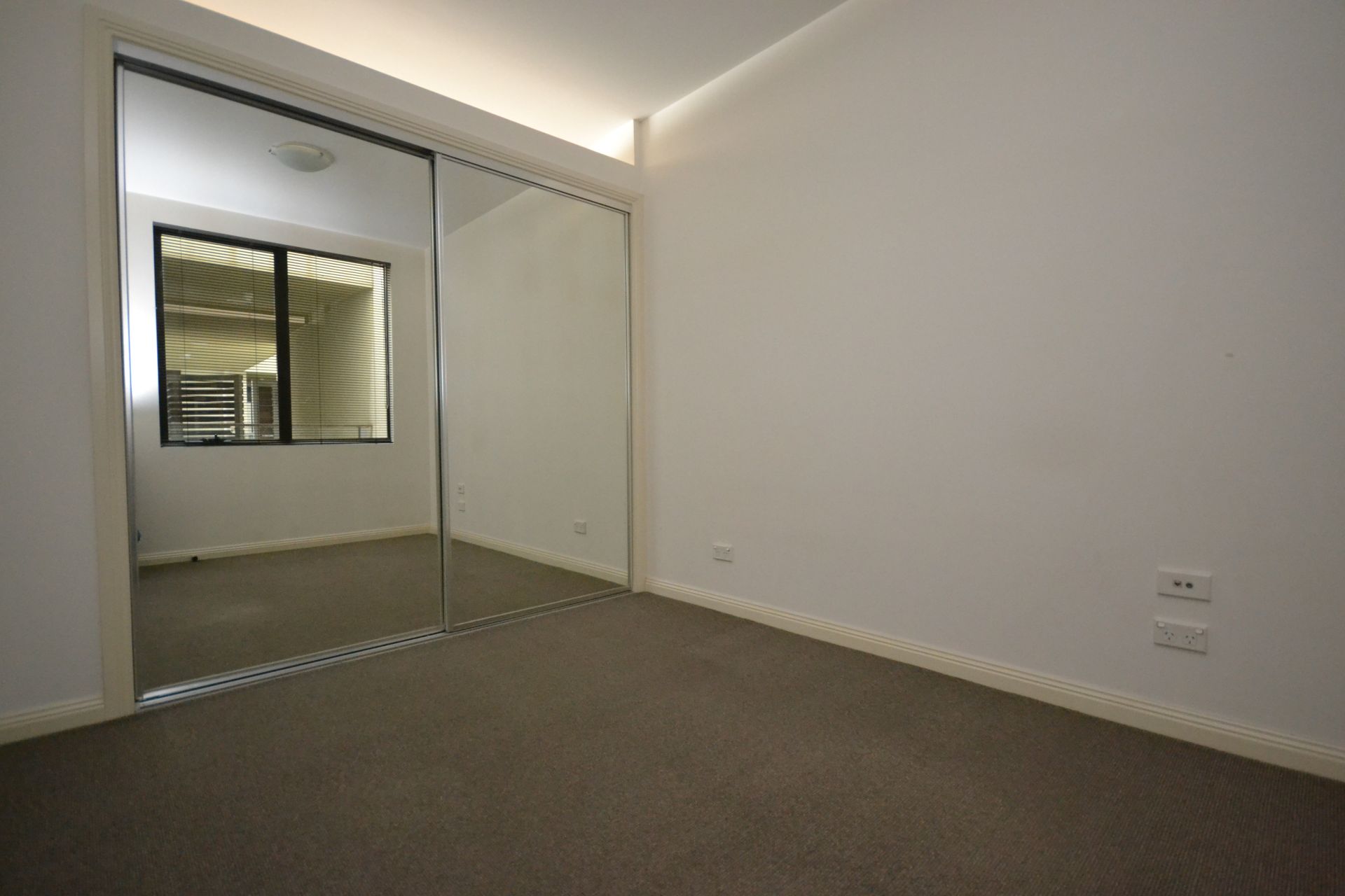 EXCLUSIVE APARTMENT LIVING