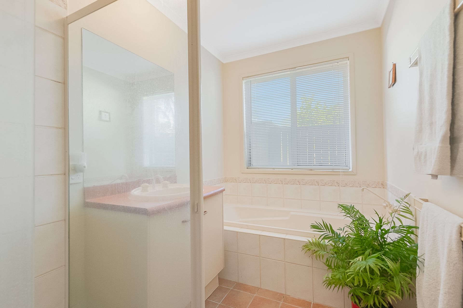 4 Foxhill Place Banora Point NSW, Banora Point - Thumbnail 8