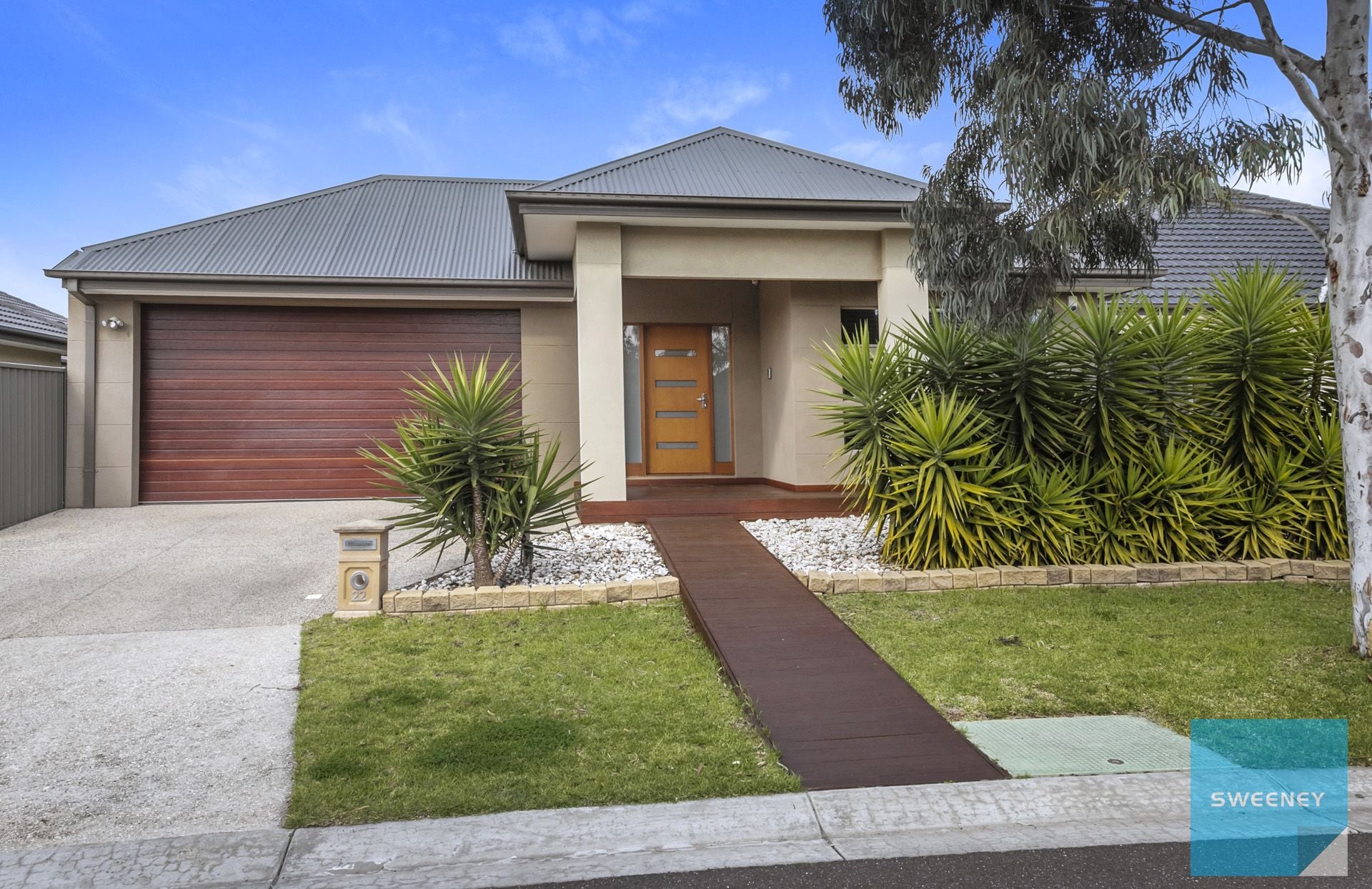 22 Rutherglen Way, Caroline Springs - Thumbnail 3