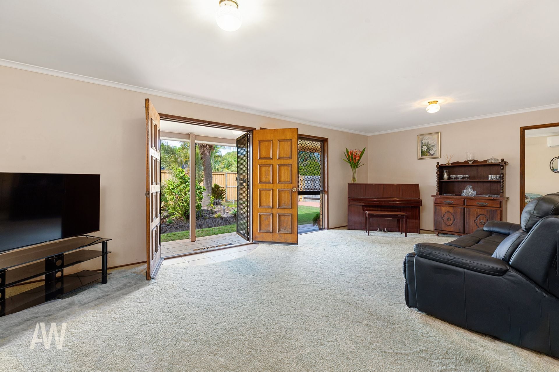 16 Wollomia Way Sunrise Beach QLD, Sunrise Beach - Thumbnail 4