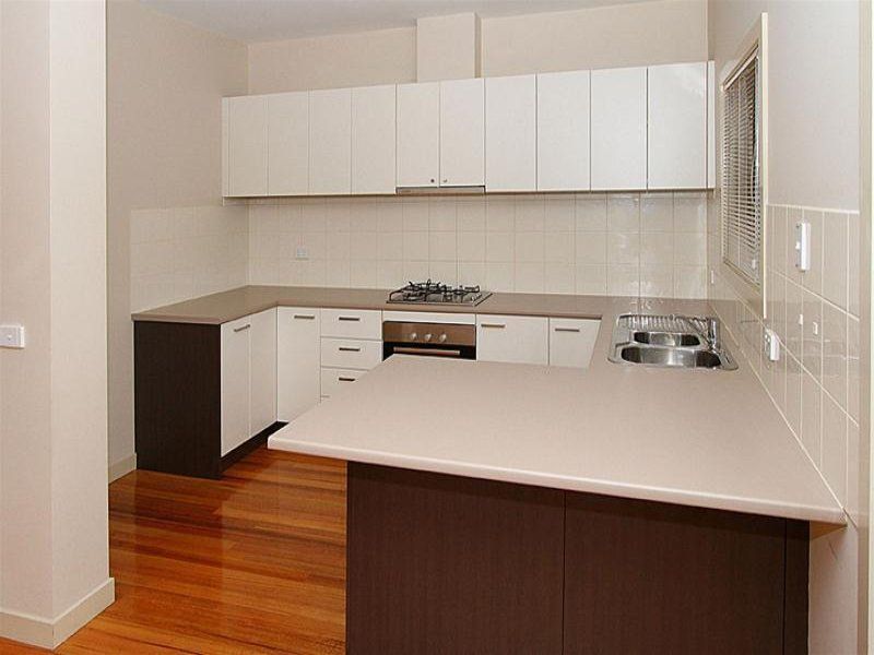 Own Street Frontage - Sure to Impress!