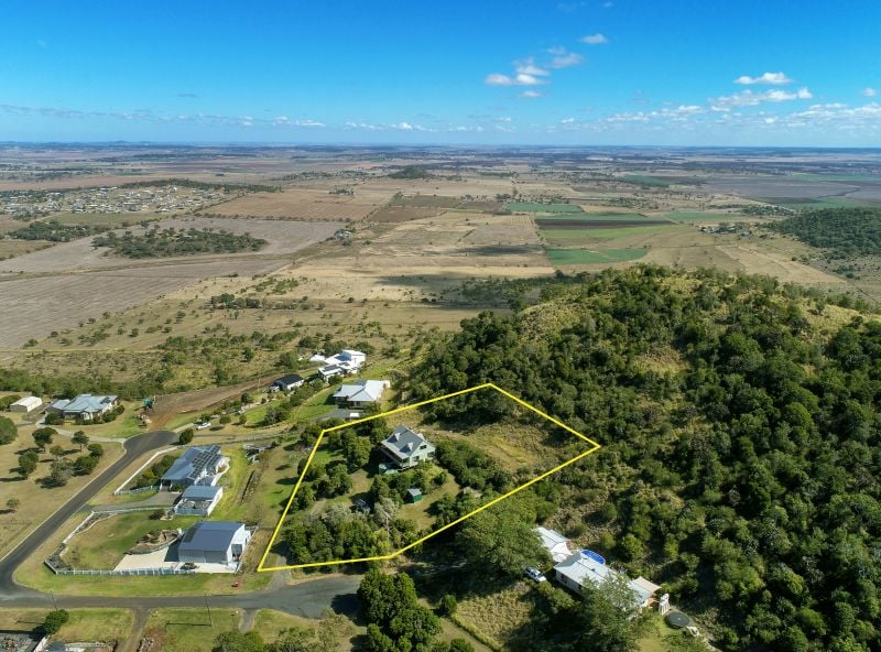 4 Glen Court, Glencoe QLD, Glencoe - Thumbnail 4