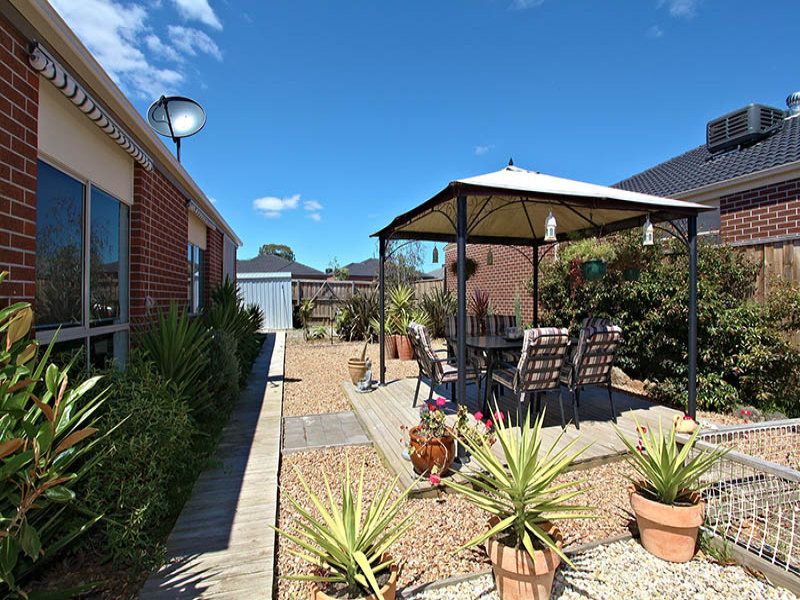 31 Tuross Crescent SOUTH MORANG, South Morang - Thumbnail 2