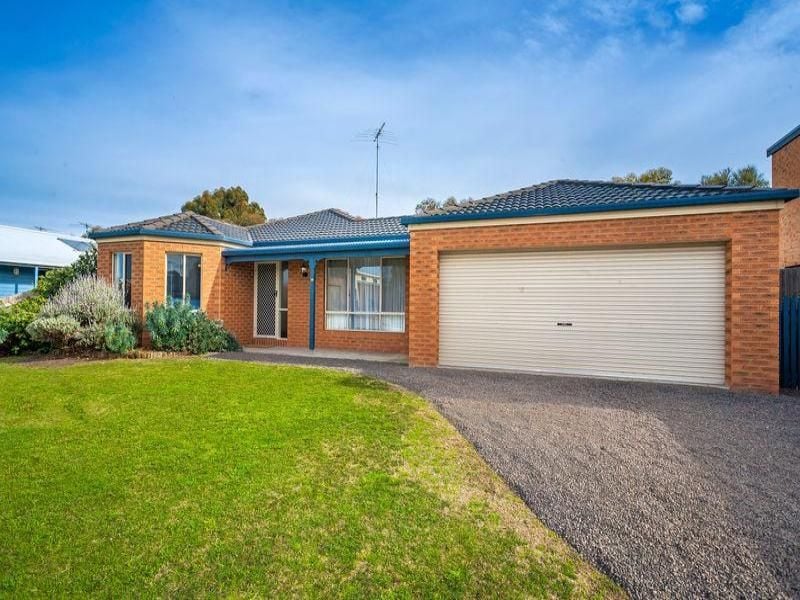 13 Dudley Court BARWON HEADS VIC, Barwon Heads - Thumbnail 2