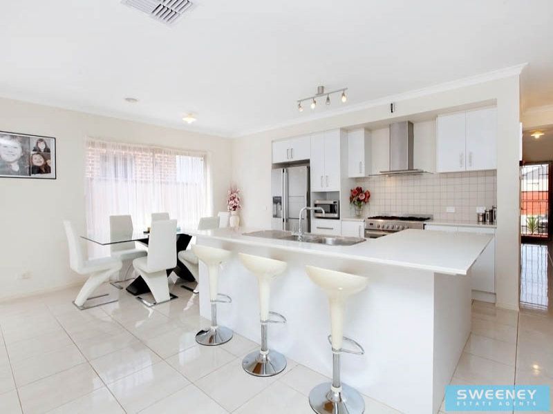 7 Hovell Drive, Burnside Heights - Thumbnail 3