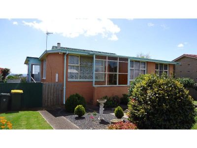 3
 
 
 
  
 
 
 1
 
 
 
  
 
 
 1
 
 
 
 
 
 
 
 14 Highfield Crescent, ULVERSTONE TAS 7315, Ulverstone - Thumbnail 3