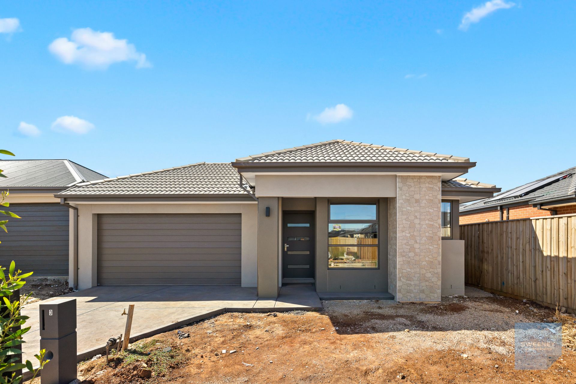 3 Ayers Road, Bonnie Brook - Thumbnail 2