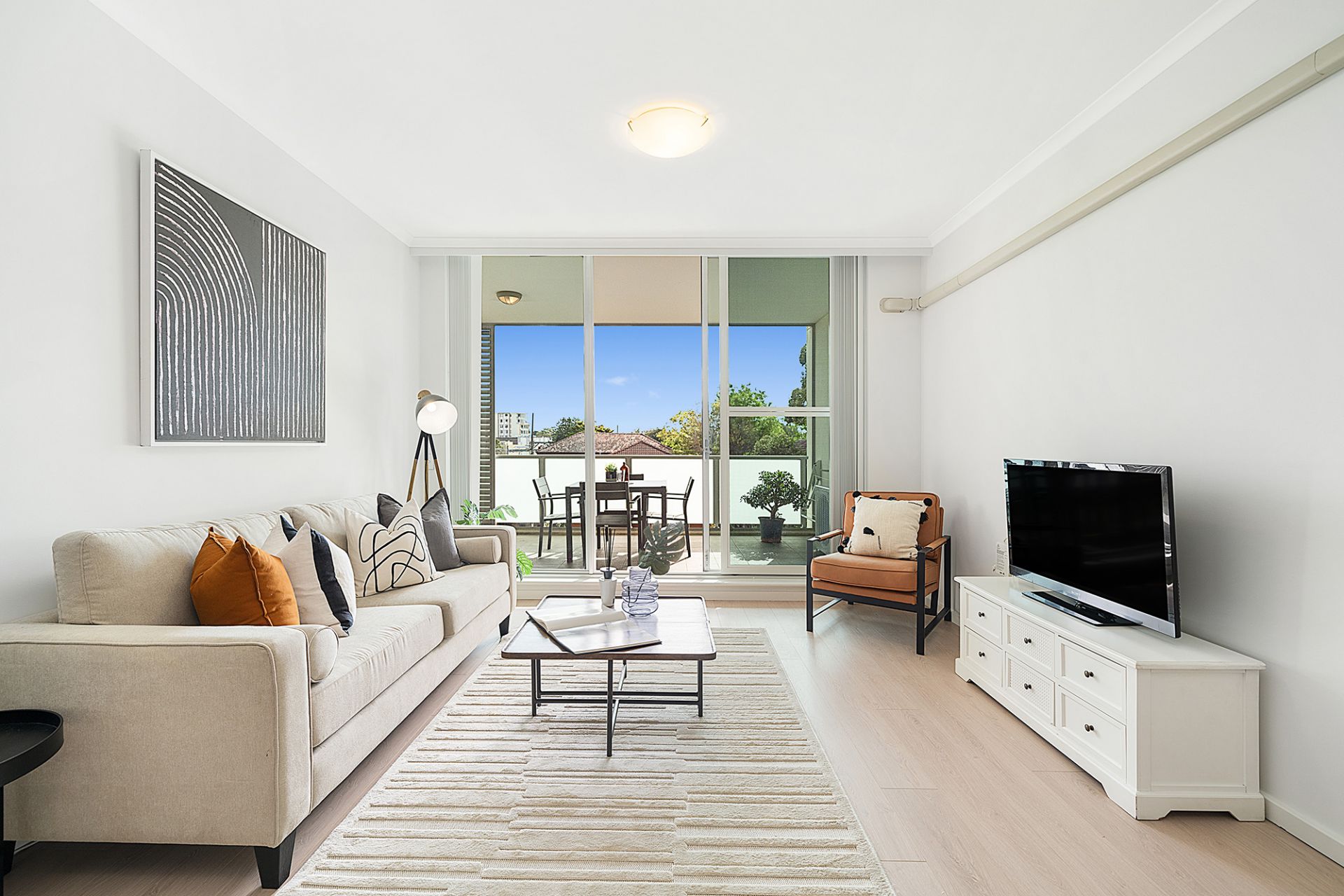 301/8 Station Street, Homebush, Homebush - Thumbnail 4