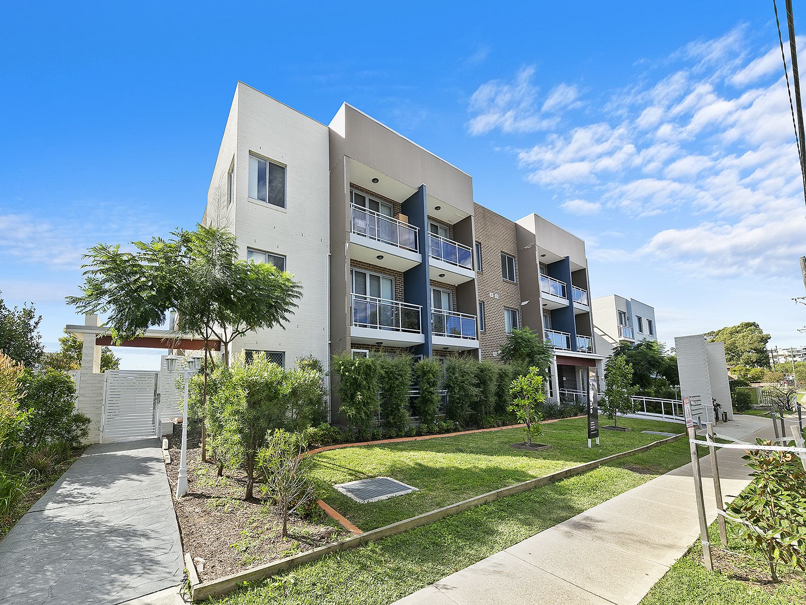 Real Estate For Lease 18/4951 Wentworth Avenue Wentworthville , NSW
