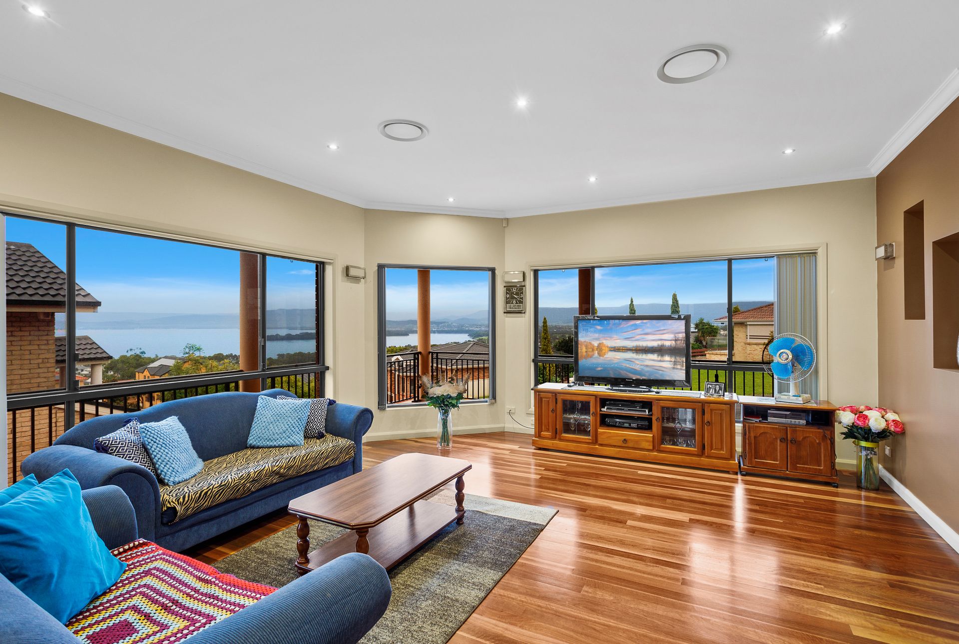 Real Estate For Lease 10 Cormorant Place Berkeley , NSW