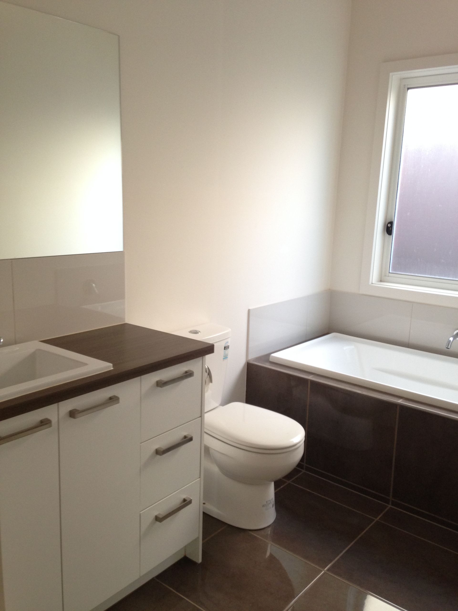 Low Maintenance Pet Friendly Family Home!