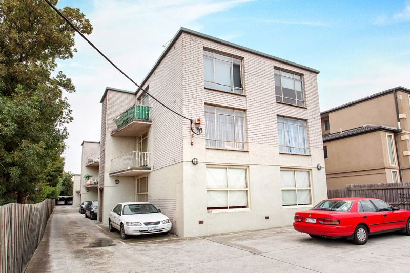 3/104 Cross Street, West Footscray - Thumbnail 2