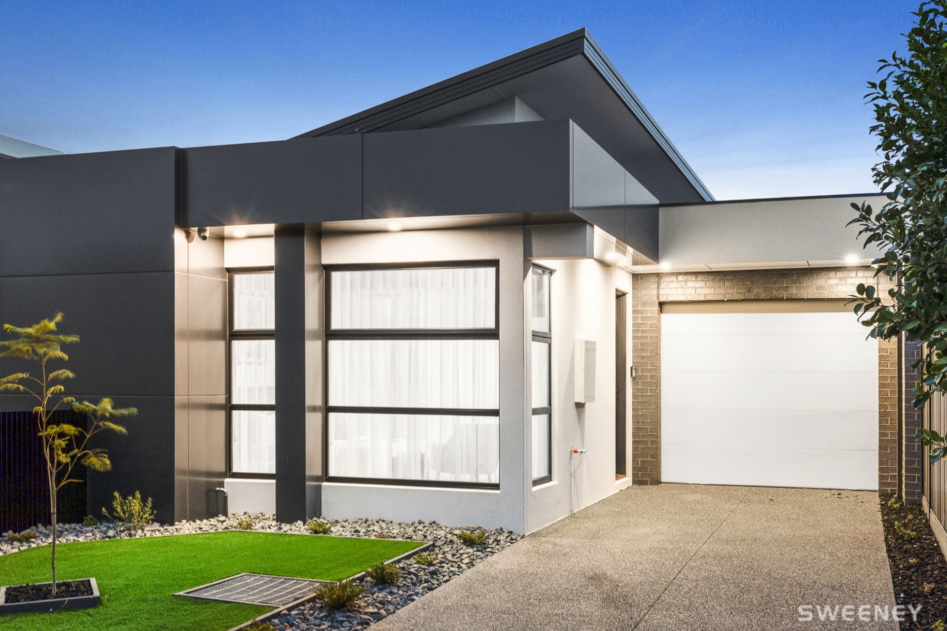 38 MacDonald Avenue, Altona North - Thumbnail 2